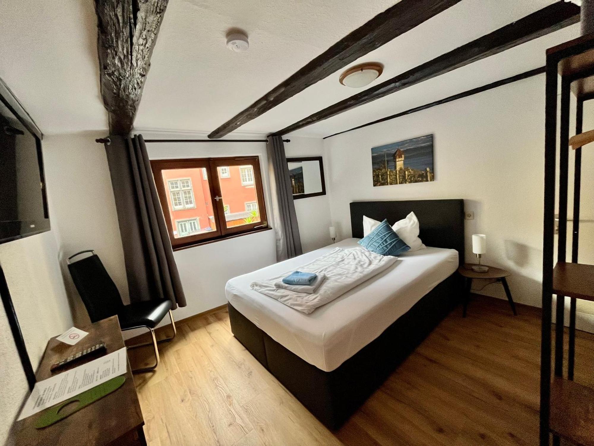 Gaestehaus Am Hafen 미르스부르크 외부 사진